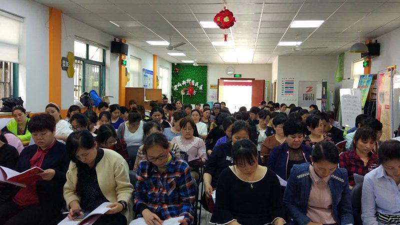 婴儿洗澡抚触用品批发报价
